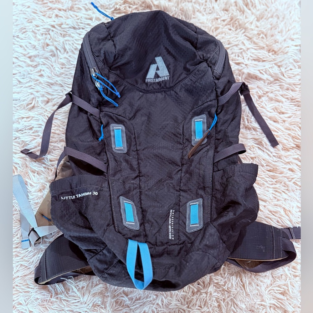 Eddie Bauer - First Ascent 
Little Tacoma 30 Hiking Backpack: